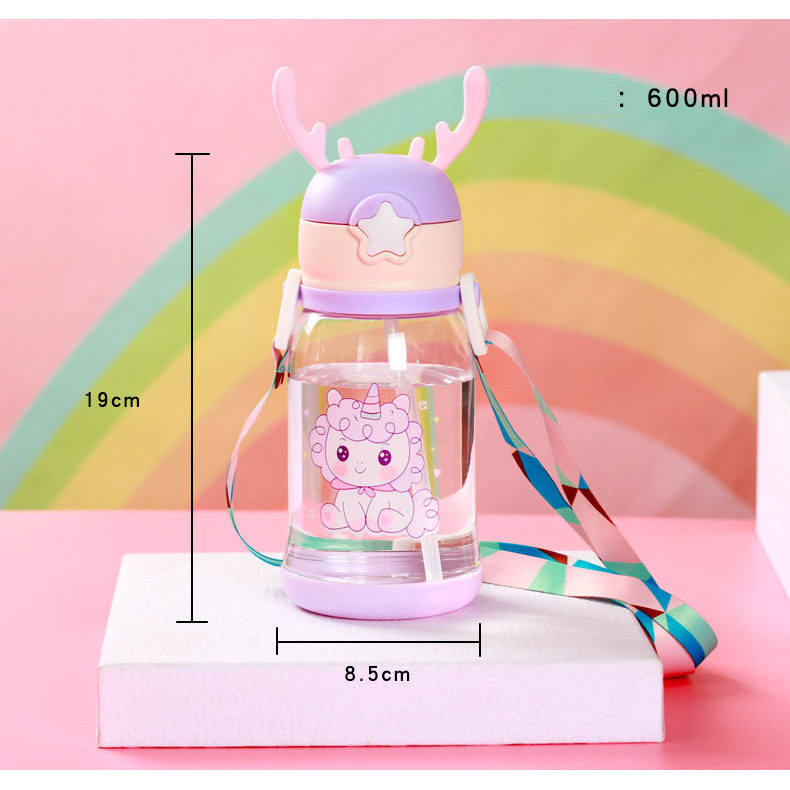Bình Đựng Nước Sừng Hưu 600Ml Có Nút Bấm Kèm Dây Đeo