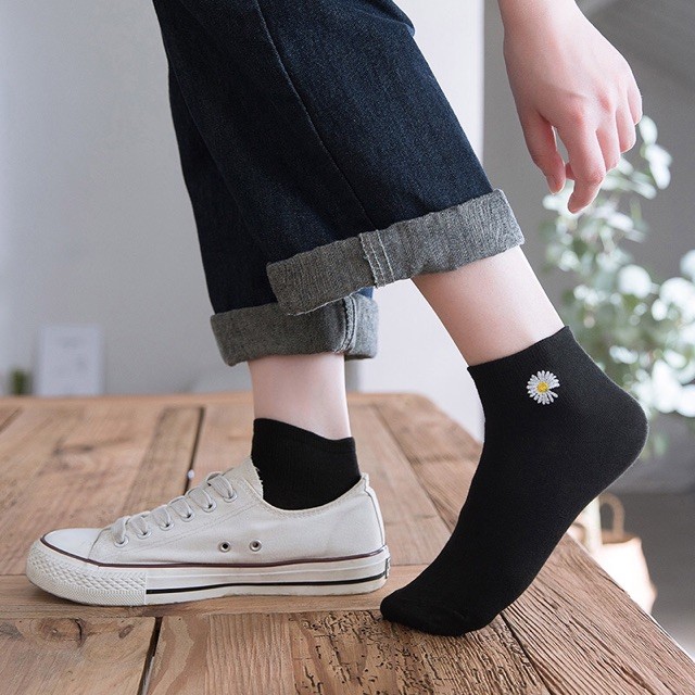 Bộ 10 Đôi Vớ Nữ Hình Hoa Cúc Mềm Nhẹ Co Giãn 4 Chiều