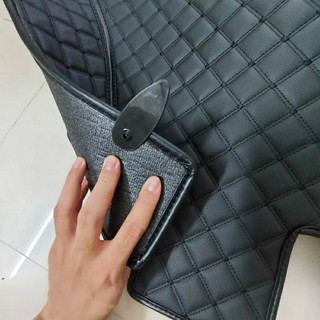 Bộ lá gài,khuy gài,chốt cố định bằng sắt thảm lót sàn ô tô 5D 6D vào sàn xe 5,7 chỗ giữ thảm không bị xô lệch di chuyển