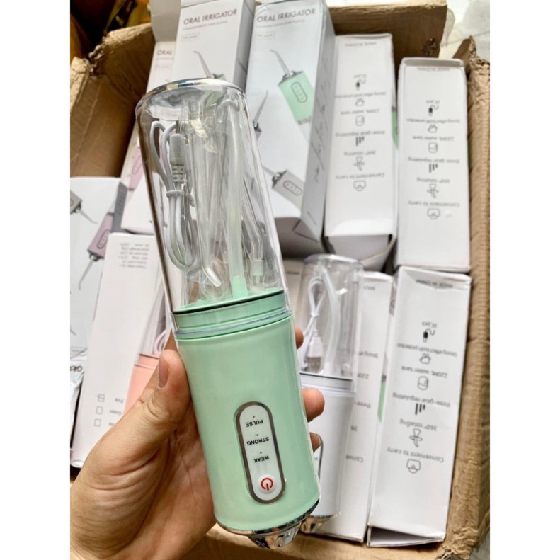 Tăm nước cầm tay du lịch Oral Irrigatr (sile) | BigBuy360 - bigbuy360.vn
