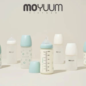 Bình sữa moyuum thủy tinh tráng silicon mẫu trơn và hoạ tiết hàng nhập khẩu chính hãng