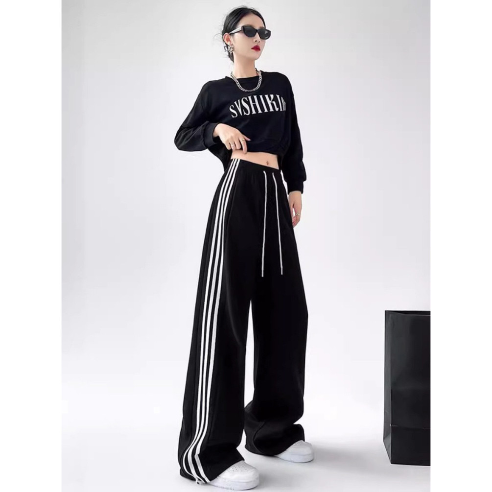 Quần Nỉ Ống Rộng Thể Thao Nam Nữ 3 Sọc, Chất Liệu Nỉ 2 Da Mềm Mát, Thiết Kế Form Suông Thoải Mái