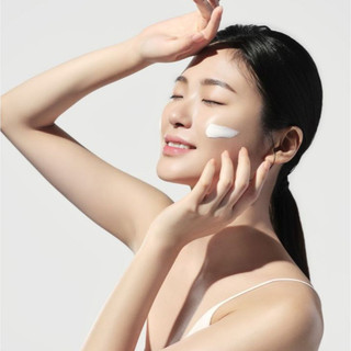 Kem Chống Nắng Sunkiller Kissme Perfect Water Essence Giảm Nhờn Bóng Da (50g)