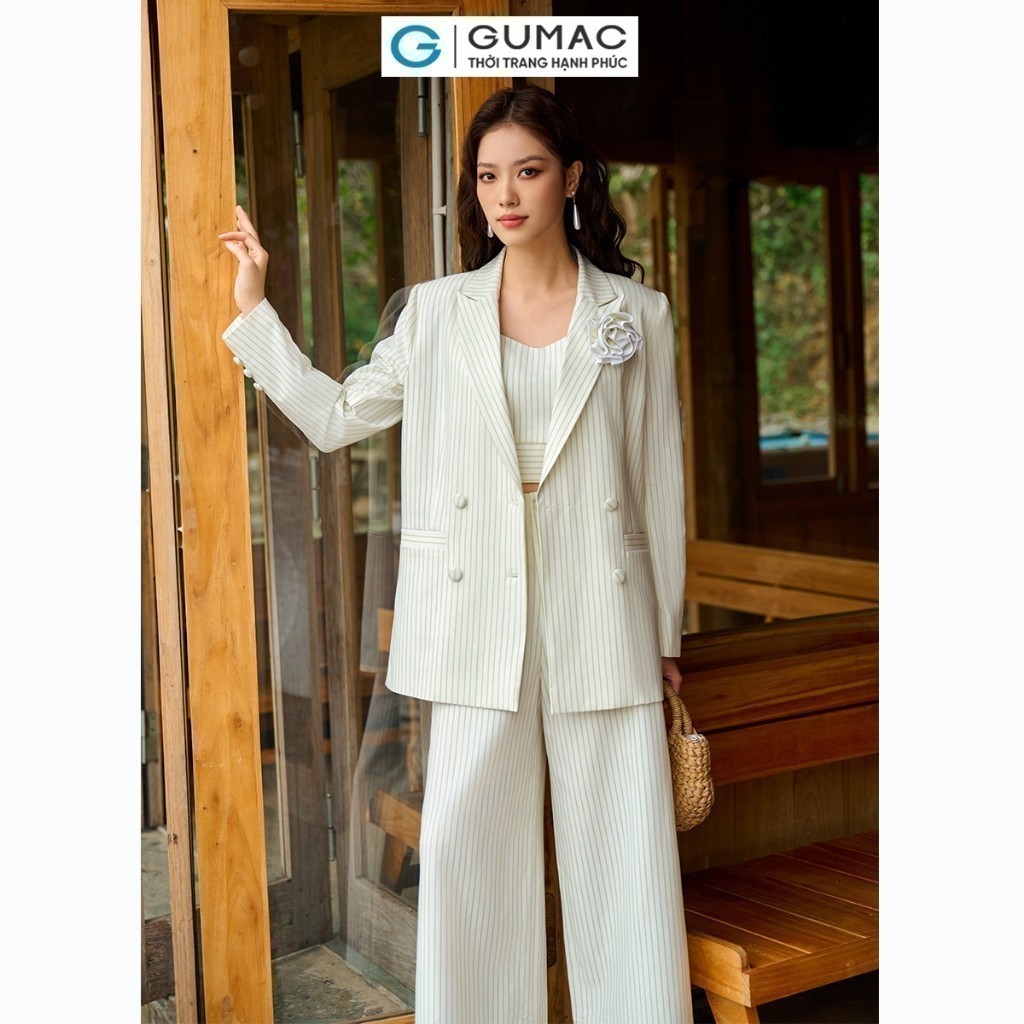 Set Áo Blazer Nữ GUMAC Form Suông Sọc Kèm Hoa OWE04056 - Quần Culotte Lưng Liền Thanh Lịch QE04053
