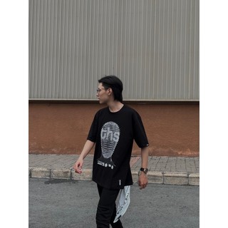 Áo Thun Nam Nữ TEEHOLIC Mặt Người Kim Loại Đen Trắng - Ths