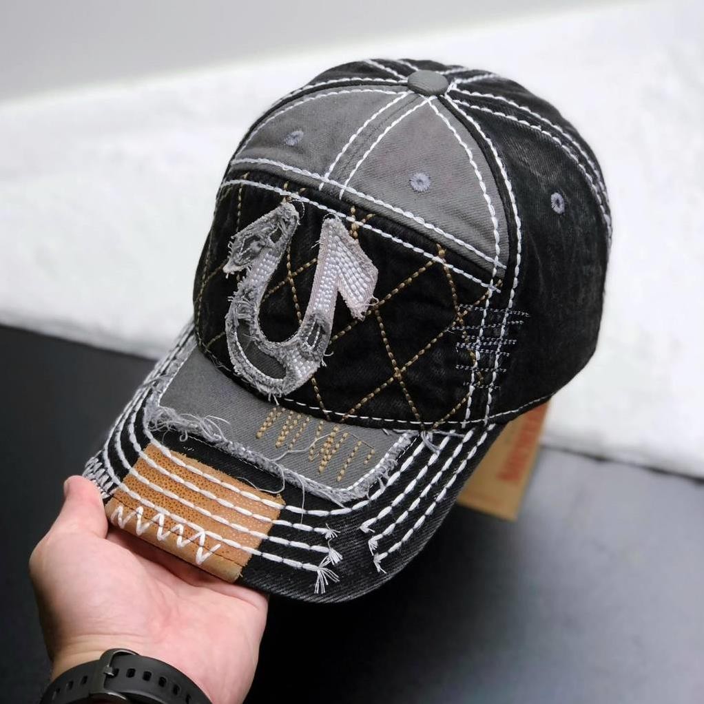 Nón nam, mũ lưỡi trai Ông Địa U rách vải phối jeans form đẹp thời trang đường phố