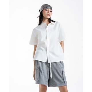CARA Quần short túi hộp nam nữ Clark dáng lửng unisex