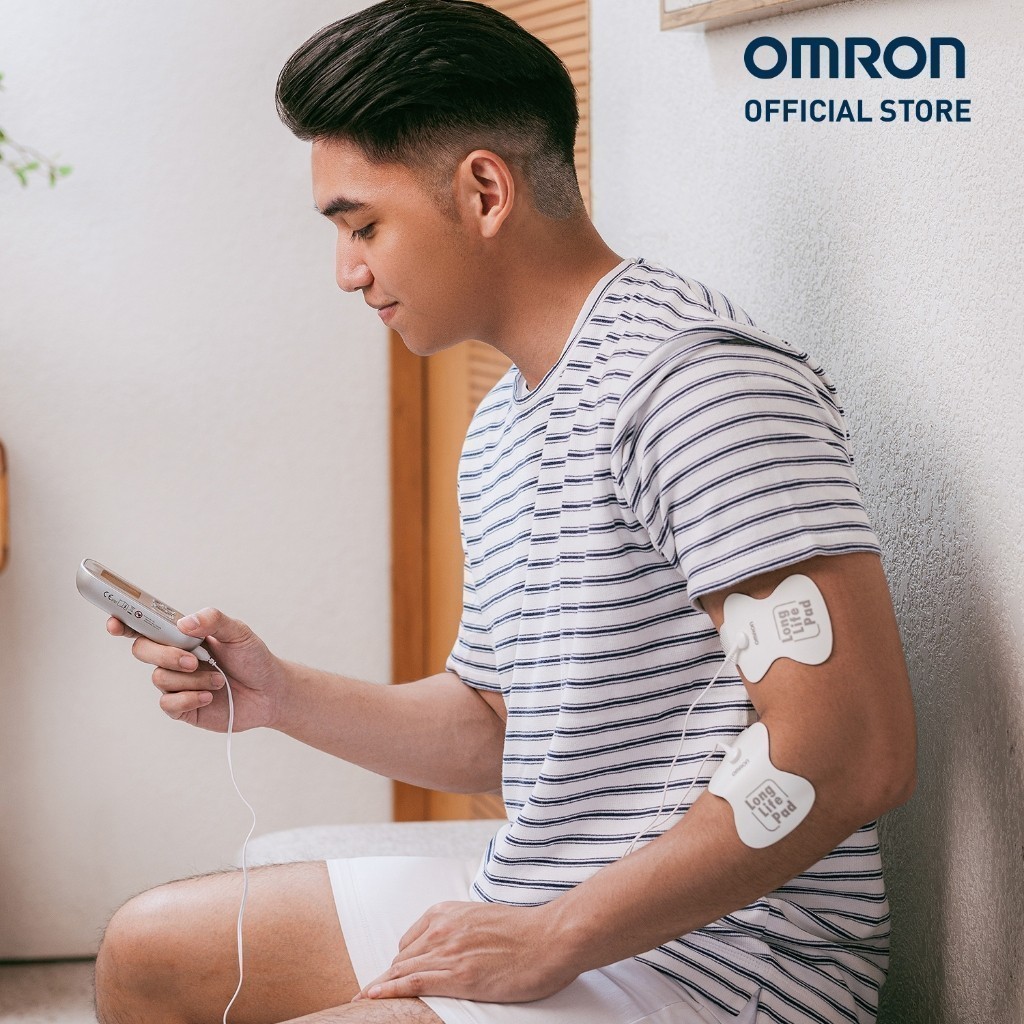 Ảnh Bộ Máy xung điện trị liệu HV-F021 và Miếng dán điện cực Omron 3