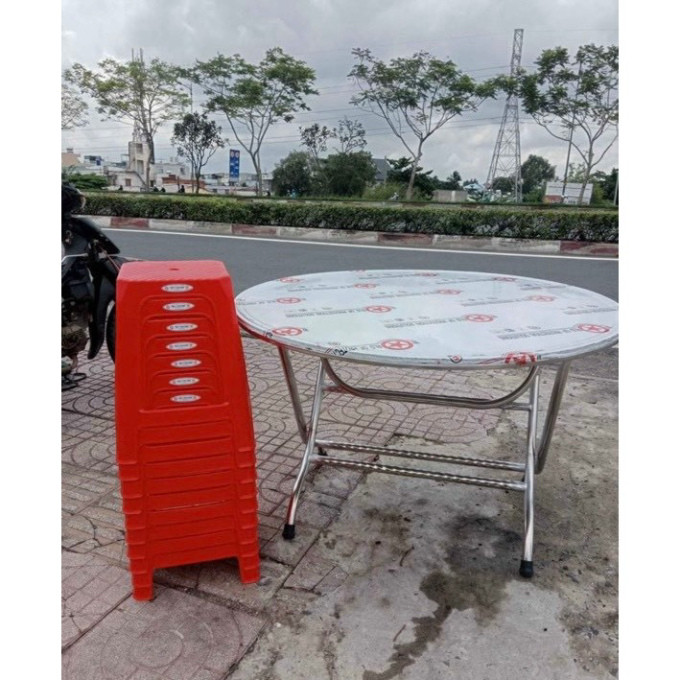 BÀN TRÒN INOX GẤP GỌN CAO CẤP – TIỆN LỢI, BỀN ĐẸP, TIẾT KIỆM KHÔNG GIAN