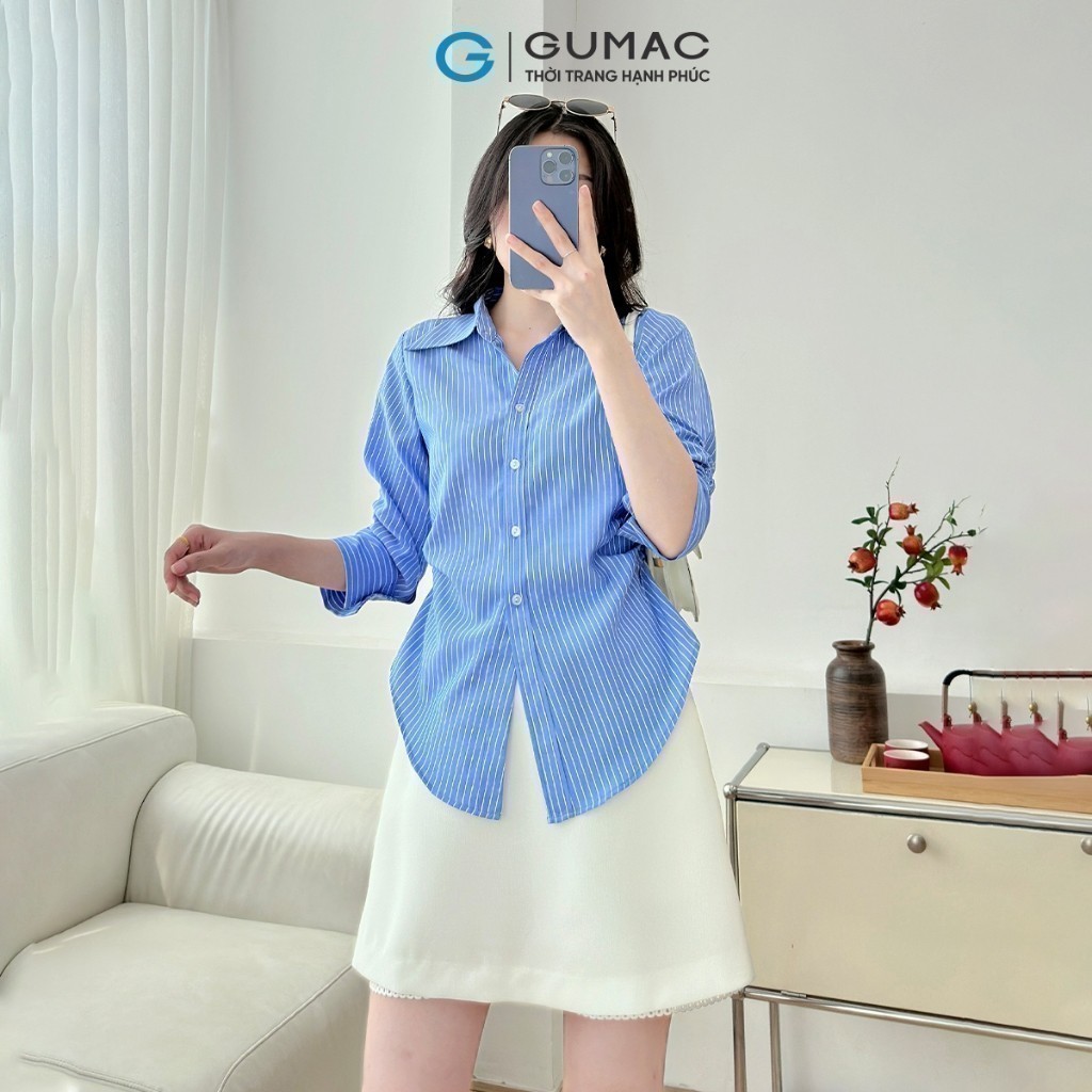 Ảnh Áo sơ mi nữ tay lửng có nhún chiết ly eo xanh sọc vải kate đứng form thời trang GUMAC AF01024 3