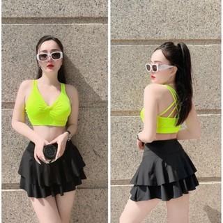 Bộ thể thao, Váy hai tầng ,áo có đệm thích hợp tập gym, yoga, aerobic, nhảy... tặng mút