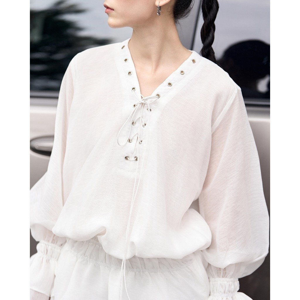 Ảnh RECHIC Đầm trễ vai Vincent thắt dây ngực bèo váy tầng sang trọng 3