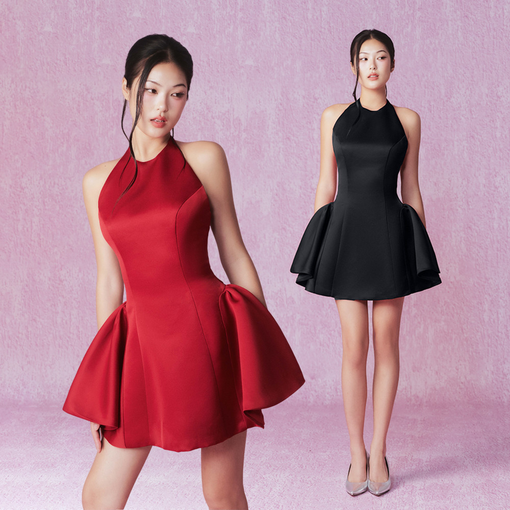 Ảnh RECHIC Đầm ngắn Larissa cổ yếm hở lưng tà xòe sang trọng cá tính 1