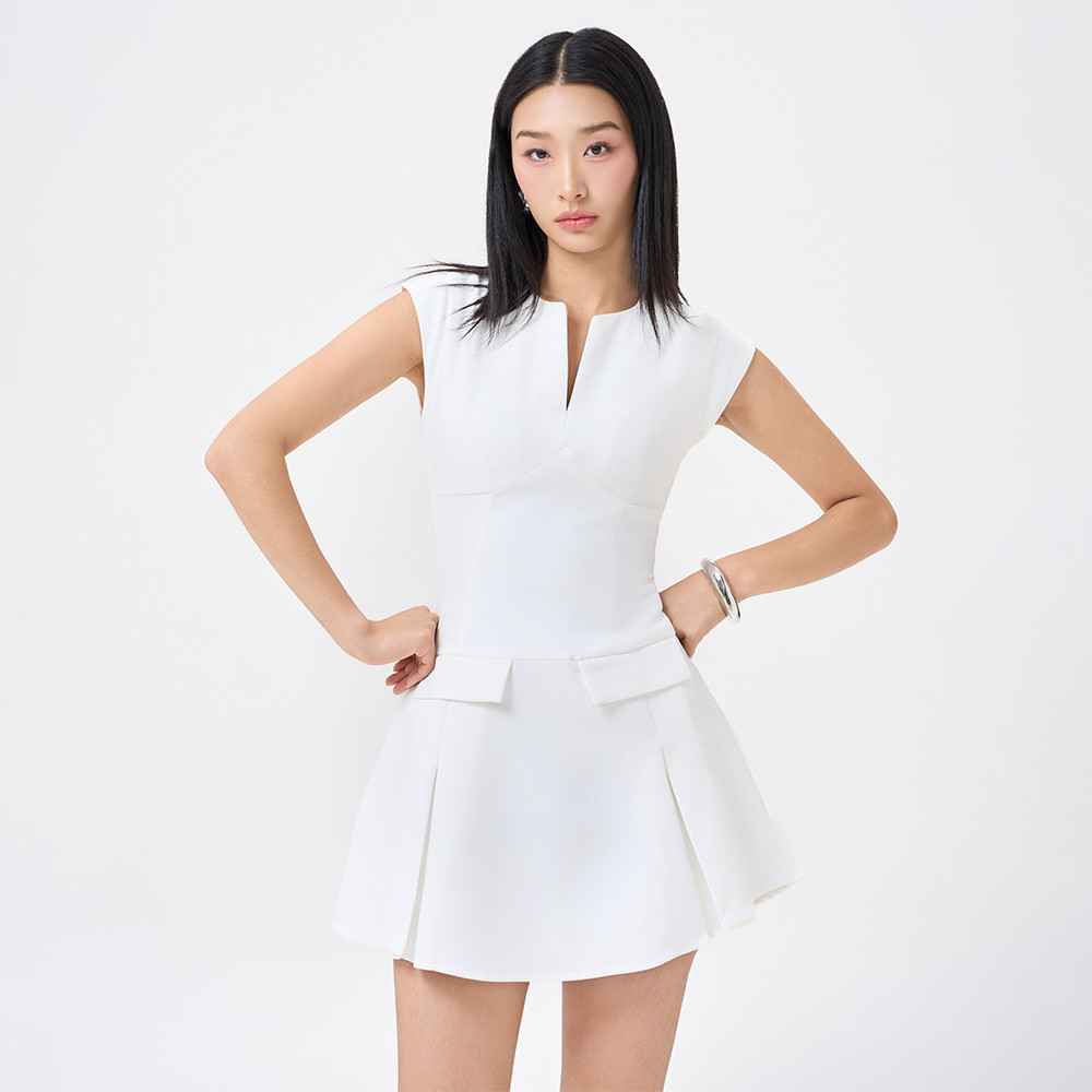 Ảnh RECHIC Đầm ngắn Evelyn tay ngắn cổ V nhẹ dáng xòe cơ bản sang trọng 1