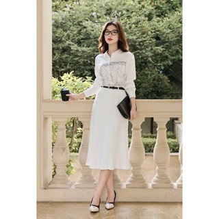 Chân váy jean nữ VIEN TRANN dáng dài gấu xòe V62L24Q012