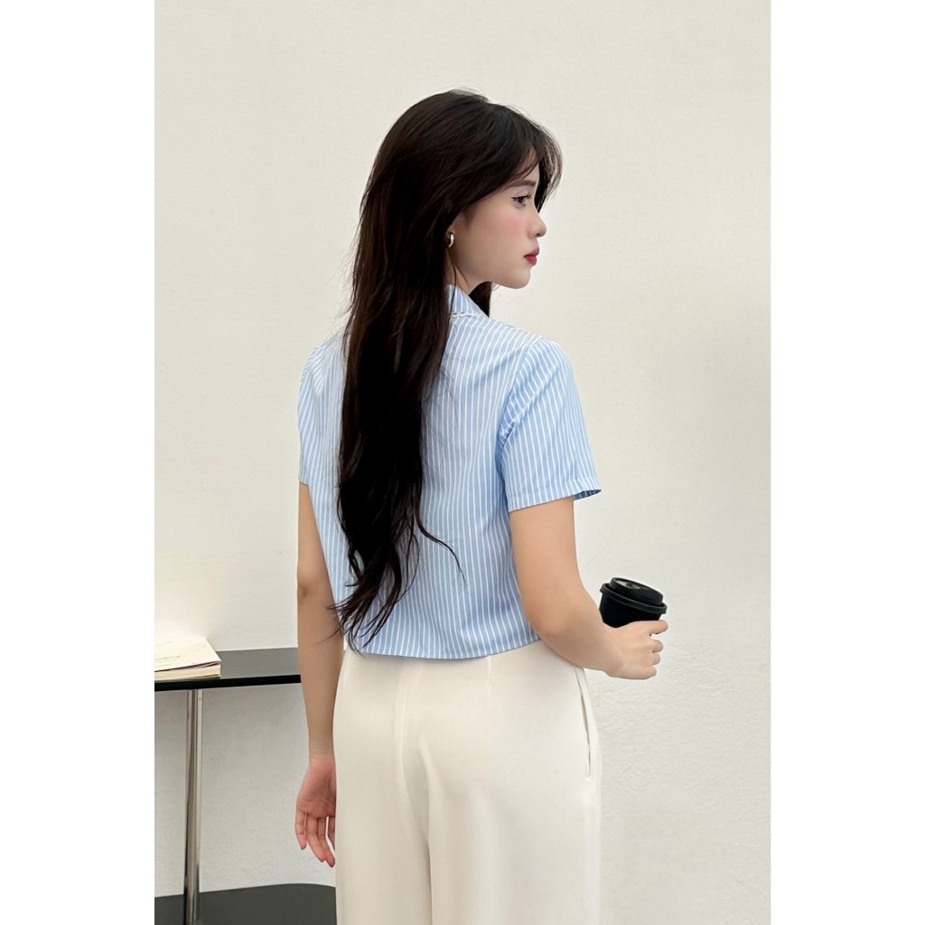 Ảnh Áo Sơ Mi Nữ Croptop Tay Ngắn Cổ Sen, Áo Kiểu Nữ Trẻ Trung VIEN TRAN O61H24H028 2