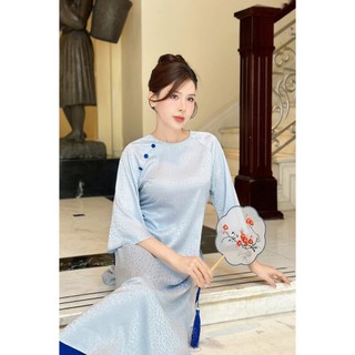 Áo dài cách tân lụa gấm dáng suông, đính cúc ( KHÔNG KÈM QUẦN ) LAMER O61A24Q024