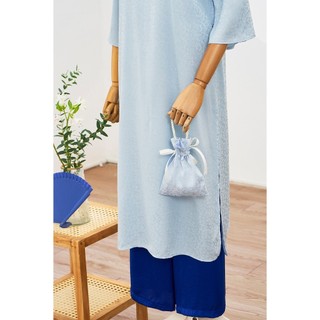 Túi gấm LAMER phối mặc cùng Áo dài họa tiết hoa chìm dây rút sang trọng O6AB24Q003