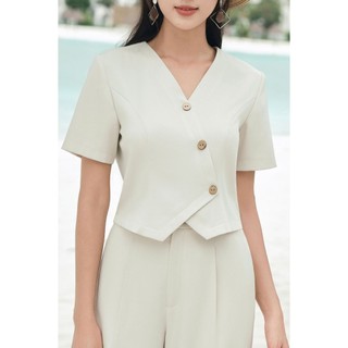 Áo Kiểu Nữ Tay Ngắn Vạt Chéo Cổ V, Phối Quần Suông Ống Rộng LAMER V65D24Q024, V64W24Q014