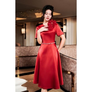Đầm dạ hội đính đá hoa vai SHE'S BACK S63L23Q072