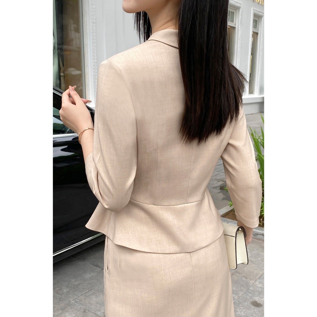 Ảnh Áo Kiểu Nữ Công Sở Dáng Peplum Tay Lỡ Cổ Bẻ LAMER O61H24Q007 4