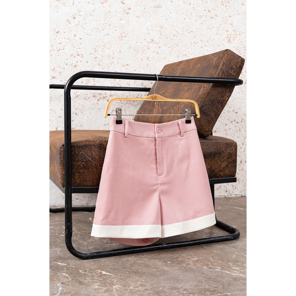 Ảnh Quần Shorts Nữ VIEN TRAN Phối Gấu V64S22T001 4