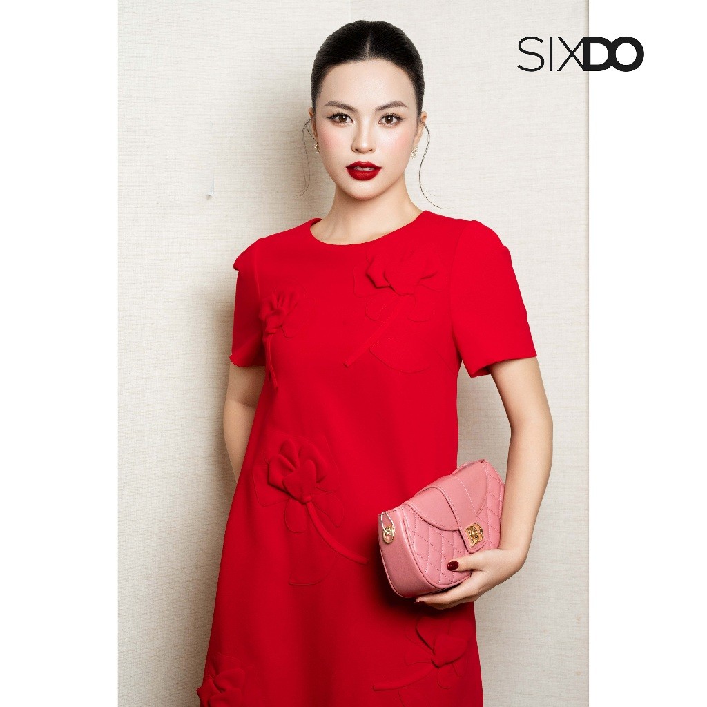 Ảnh Đầm suông ngắn tay hoa 3D SIXDO (Red 3D Flower Tendy Loose Dress) 2
