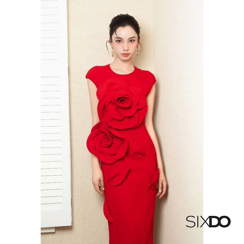 Ảnh Đầm ôm bút chì hoa 3D SIXDO (Red 3D Flower Woven Pencil Dress) 4