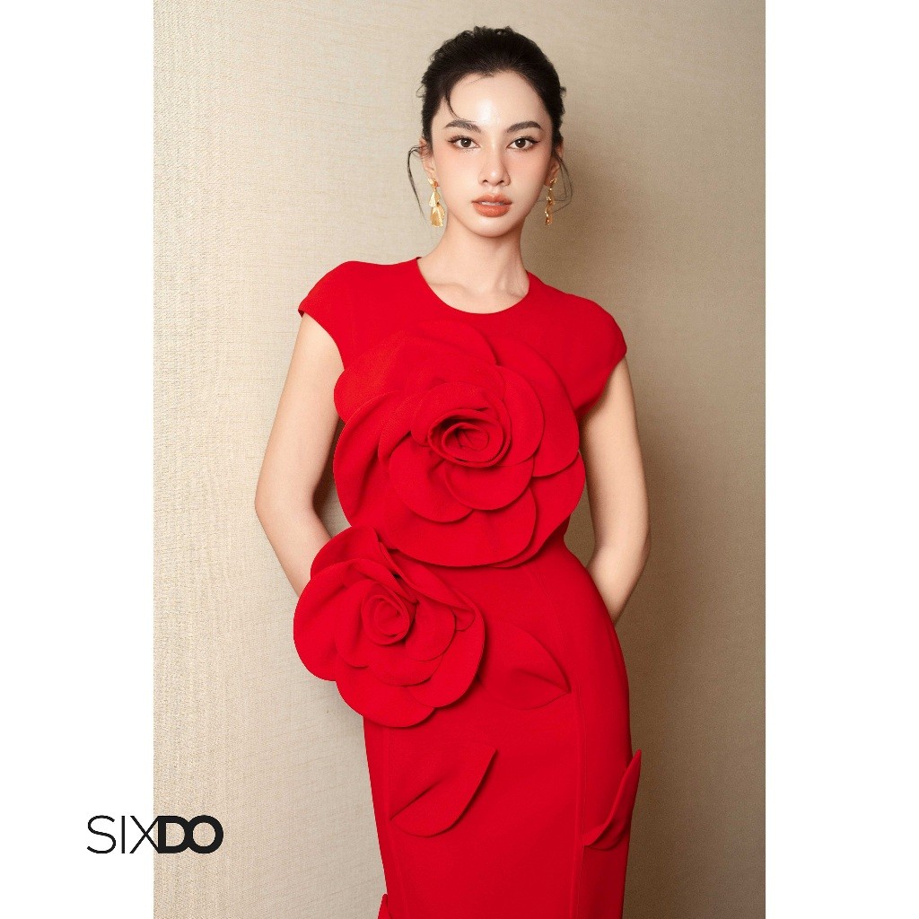 Ảnh Đầm ôm bút chì hoa 3D SIXDO (Red 3D Flower Woven Pencil Dress) 3
