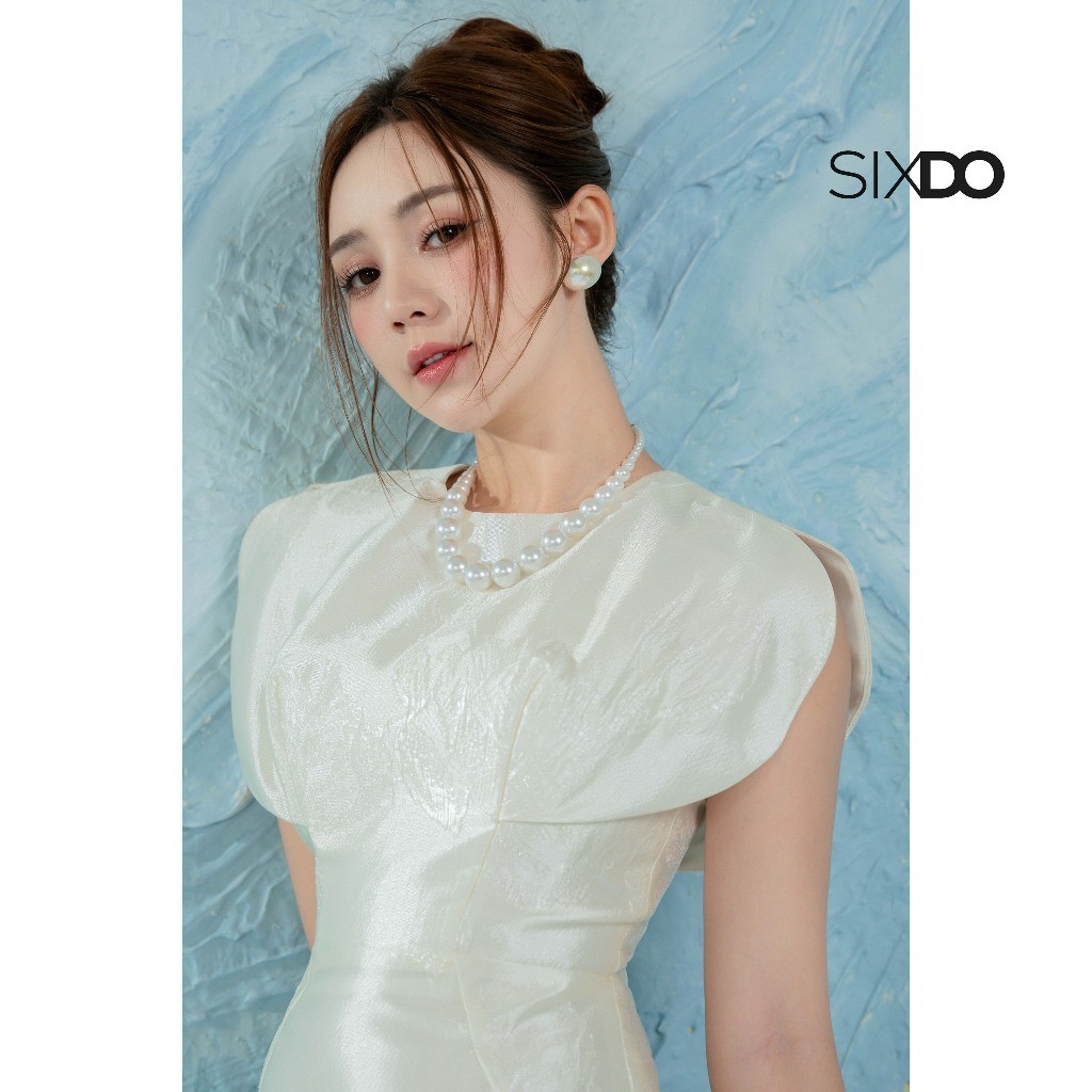 Ảnh Đầm gấm sát nách cánh tay xẻ SIXDO (Off White Brocade Midi Dress) 4