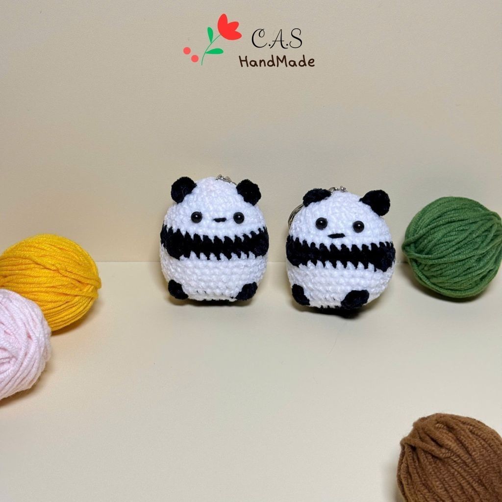 [Có sẵn] Móc khóa gấu trúc bằng len nhung chenille mềm mại cute quà tặng handmade móc chìa khóa