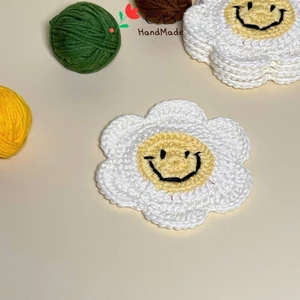 Lót ly hoa mặt cười handmade len cotton milk 125g dễ thương, thấm hút