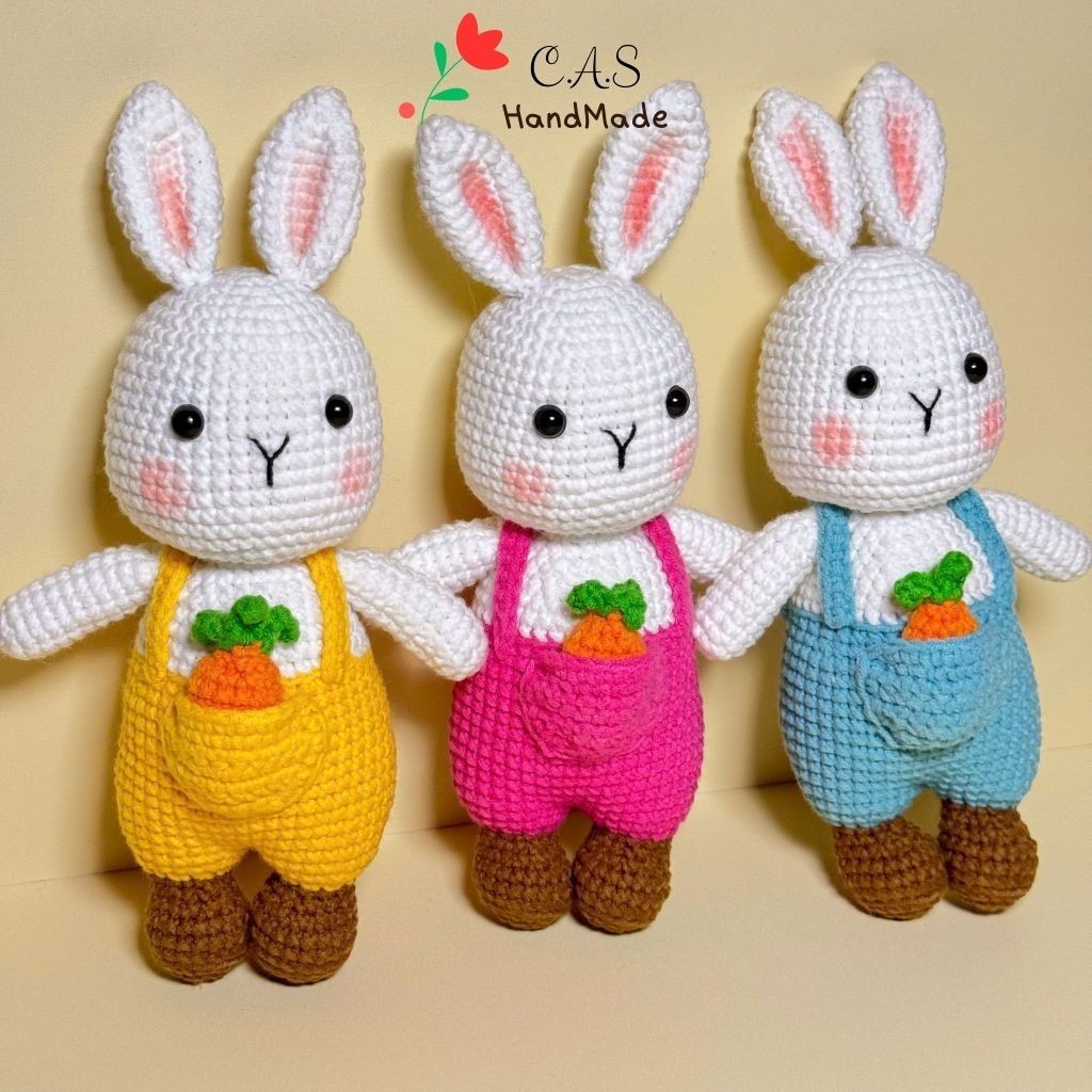 [Có sẵn] Thú bông mini thỏ yếm handmade len cotton milk 125g dễ thương, quà tặng cho bé