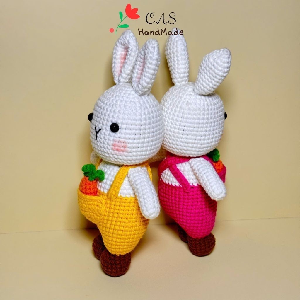 [Có sẵn] Thú bông mini thỏ yếm handmade len cotton milk 125g dễ thương, quà tặng cho bé