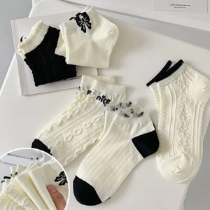 🌺xinyia🌺Tất nữ cổ thấp phong cách vintage Hàn Quốc vớ nữ cổ thấp họa tiết bông hoa đỏ