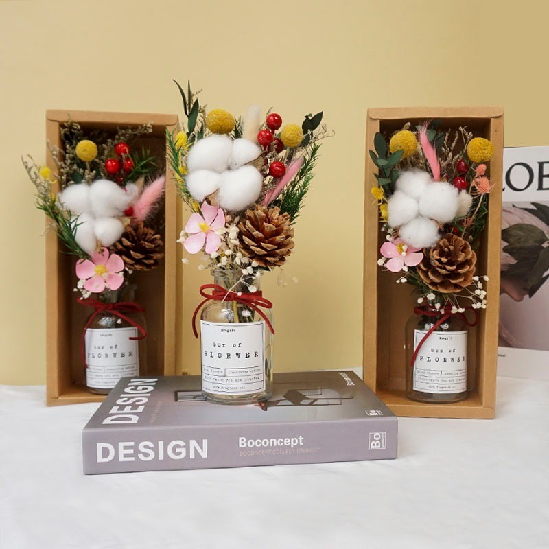 Hộp quà tặng Bình hoa khô kèm tinh dầu Glorious Box, Bình hoa bông tinh dầu thơm Noel độc đáo
