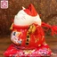 Mèo thần tài màu đỏ Đa Phú Quý màu đỏ 21/25cm giơ 2 tay chuông vàng tài lộc gốm sứ Maneki neko