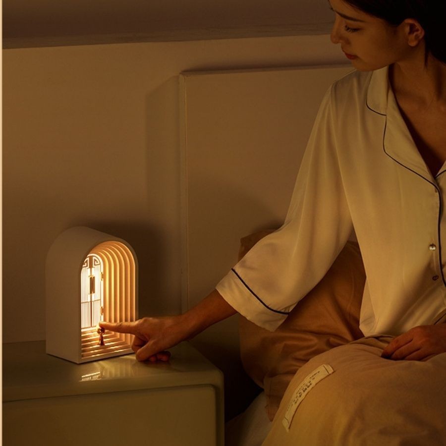 Loa bluetooth kiêm đèn ngủ led hình cánh cửa cổ điển, kết nối âm thanh kèm đèn vàng ánh sáng ấm áp