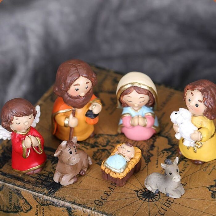 Mô hình hang đá đêm đông Giáng Sinh, trang trí Noel tượng để bàn có ánh đèn vàng ấm áp