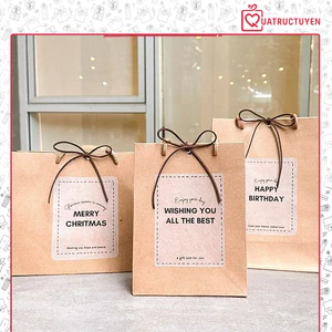 Túi quà kraft Vintage đựng quà tặng gắn hoa, trang trí đẹp mắt T01- túi giấy màu nâu kraft quai xách
