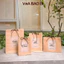 Túi quà kraft Vintage đựng quà tặng gắn hoa, trang trí đẹp mắt T01- túi giấy màu nâu kraft quai xách