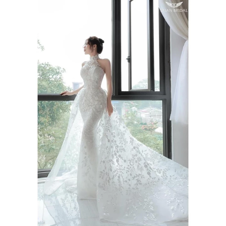 ẢNH THẬT SHOP_Váy cưới, lễ đường, chụp ảnh cưới 2 in 1 ren hoa cao cấp
