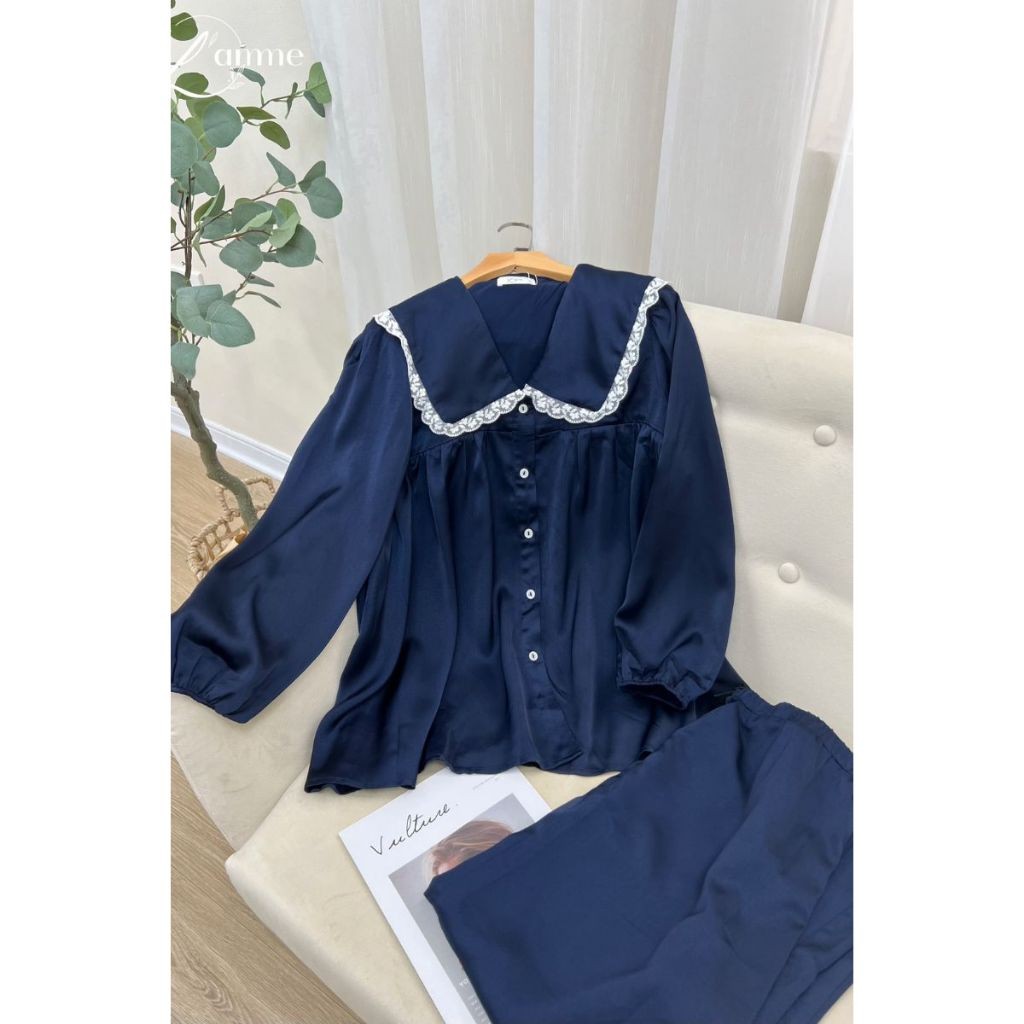 Bộ bầu mặc nhà (MIE) chất lụa ngọc trai tay dài thiết kế cổ sen phối ren điệu đà nữ tính by L'AMME