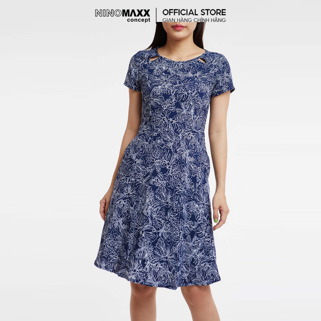 [CÒN SIZE S] N&M Đầm Nữ tay ngắn dáng suông hoa tiết hoa xanh tím than 1910031