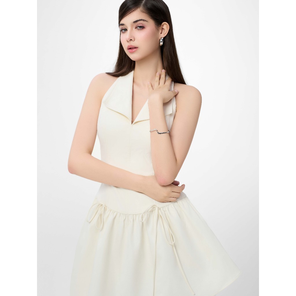 RECHIC Đầm ngắn Felity dáng xòe phối cổ V sát nách cá tính năng động | BigBuy360 - bigbuy360.vn