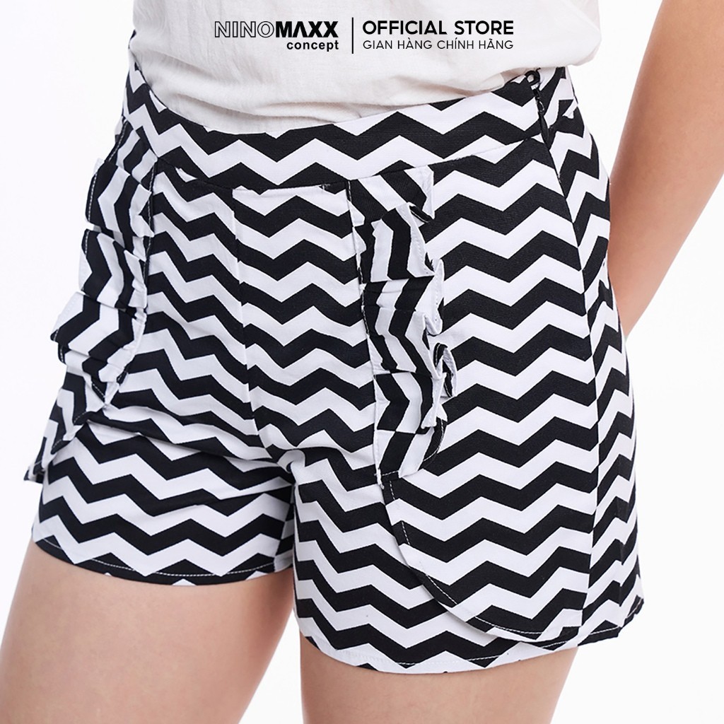 Quần Short Nữ Cotton Kẻ sọc N&M Thương Hiệu NINOMAXX 1807128