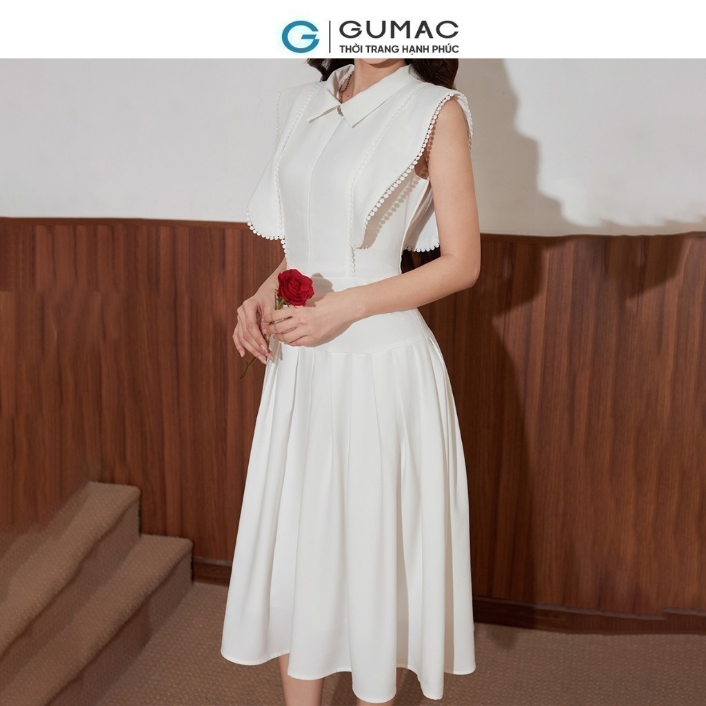 Đầm nữ GUMAC xếp ly phối viền  DE12078