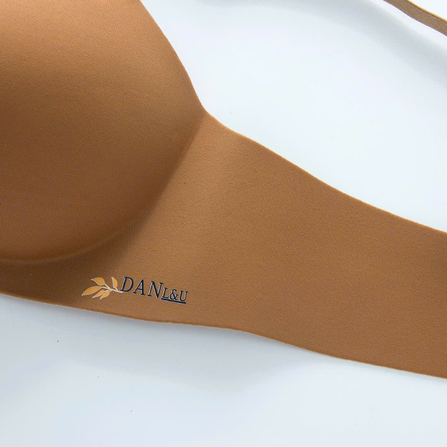 Áo Ngực Không Gọng Đúc Su Đệm Bàn Tay Nâng Ngực Chống Xệ DORIS L01