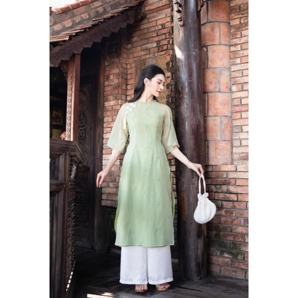 Thời Trang Nữ LASY| Áo Dài Cách Tết Cách Tân Tơ Thêu Hoa Nút Tàu Kèm Ngọc Bội Trẻ Trung  AD0985