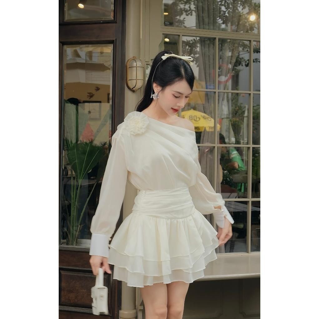 Thời Trang Nữ LASY| Sét Đi Chơi, Đi Tiệc Áo Lêch Vai Đính Hoa + Chân Váy Xếp Ly Tầng - D0888